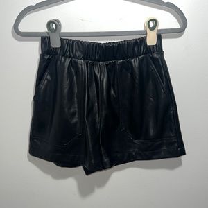 Steve Madden Faux the Record Short